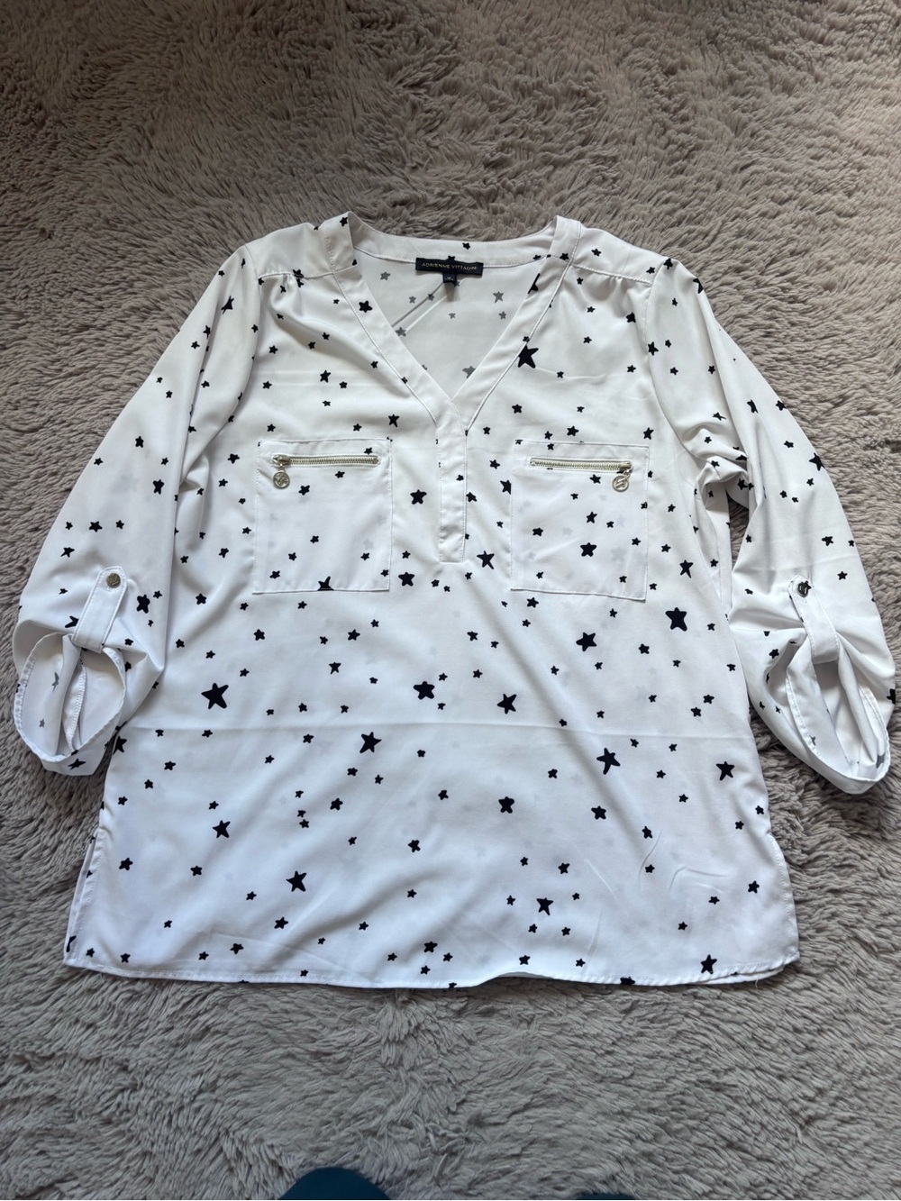 Adrienne Vittadini White Blouse with Black Star Print Size Medium